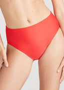 True Red | 5' 9.5" | 8