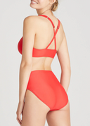 True Red | 5' 9.5" | 8