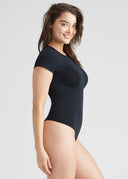Black | 5'8" | S/M | Sarah