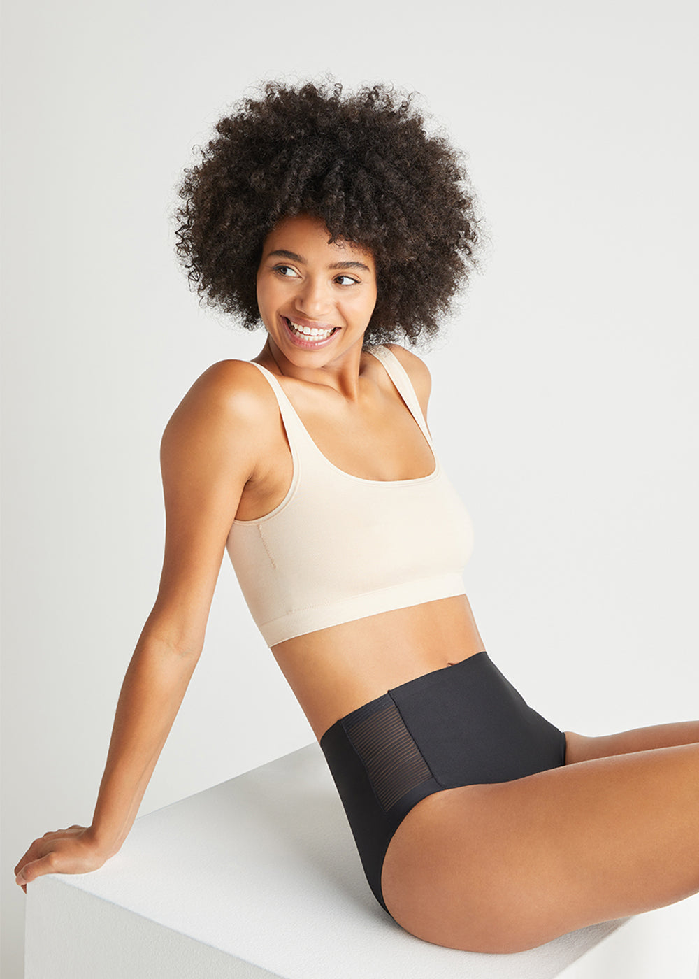 Yummie - Bria High Waist Shaping Short - Nude & Black – About the Bra