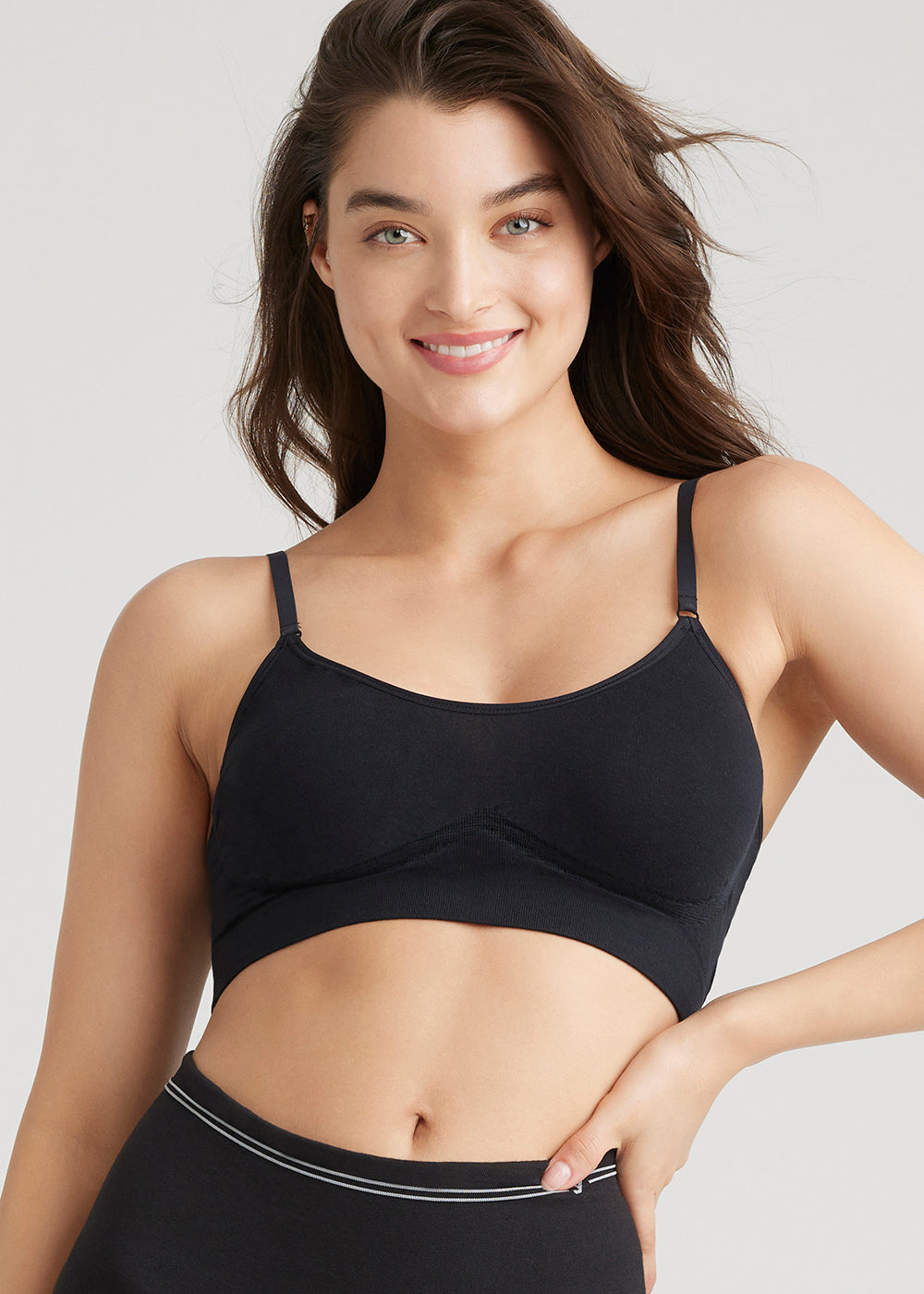 Convertible Scoop Neck Unlined Bralette - Outlast® Seamless