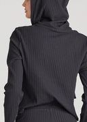 Black | in Black | S