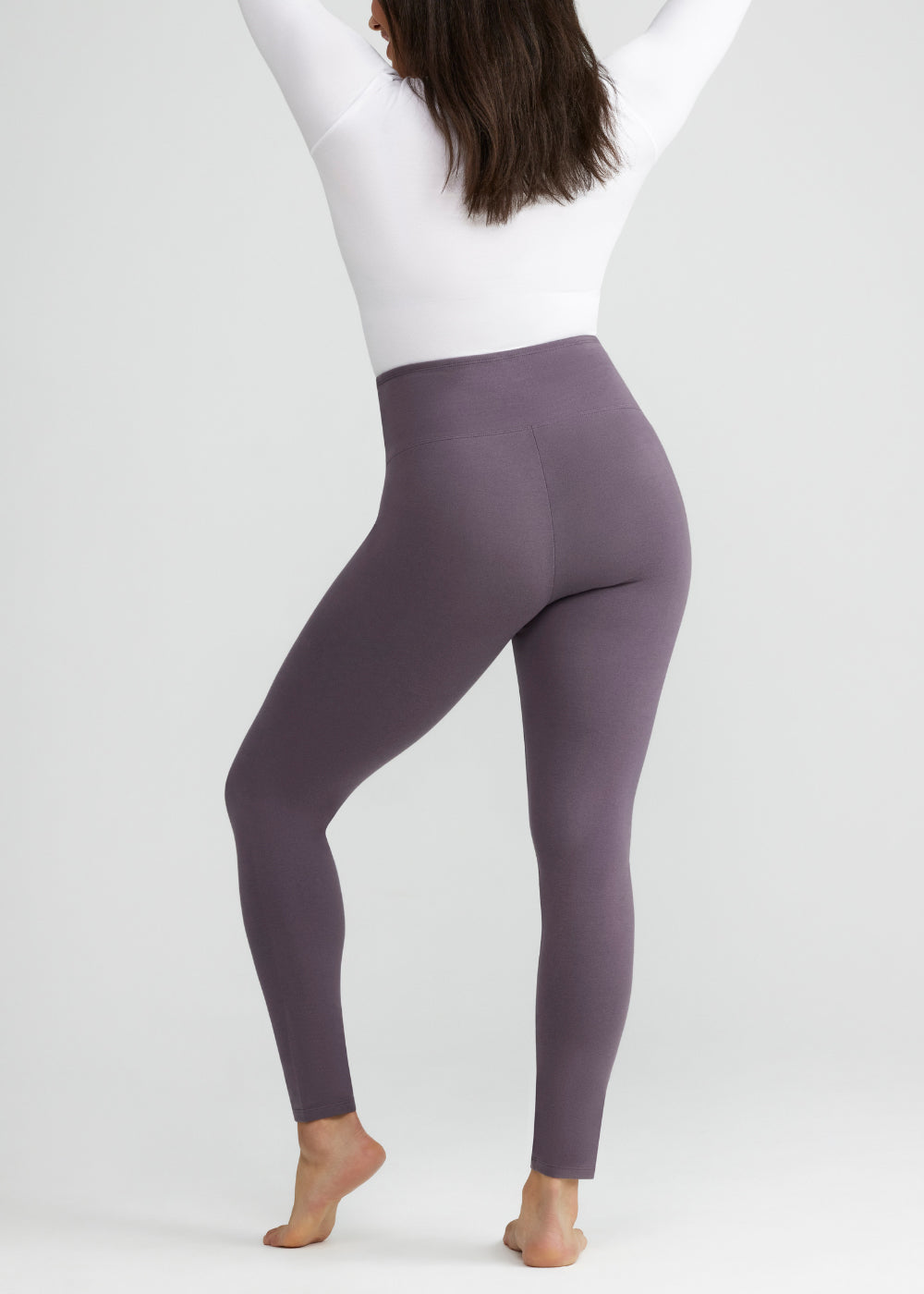 HUE - CRAZY SOFT STRETCH FLANNEL HIGH RISE LEGGINGS – Robert Simmonds  Clothing