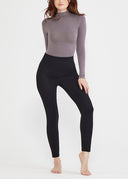 Black | 5'9 .5" | S | Stephanie