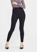 Black | 5'9 .5" | S | Stephanie