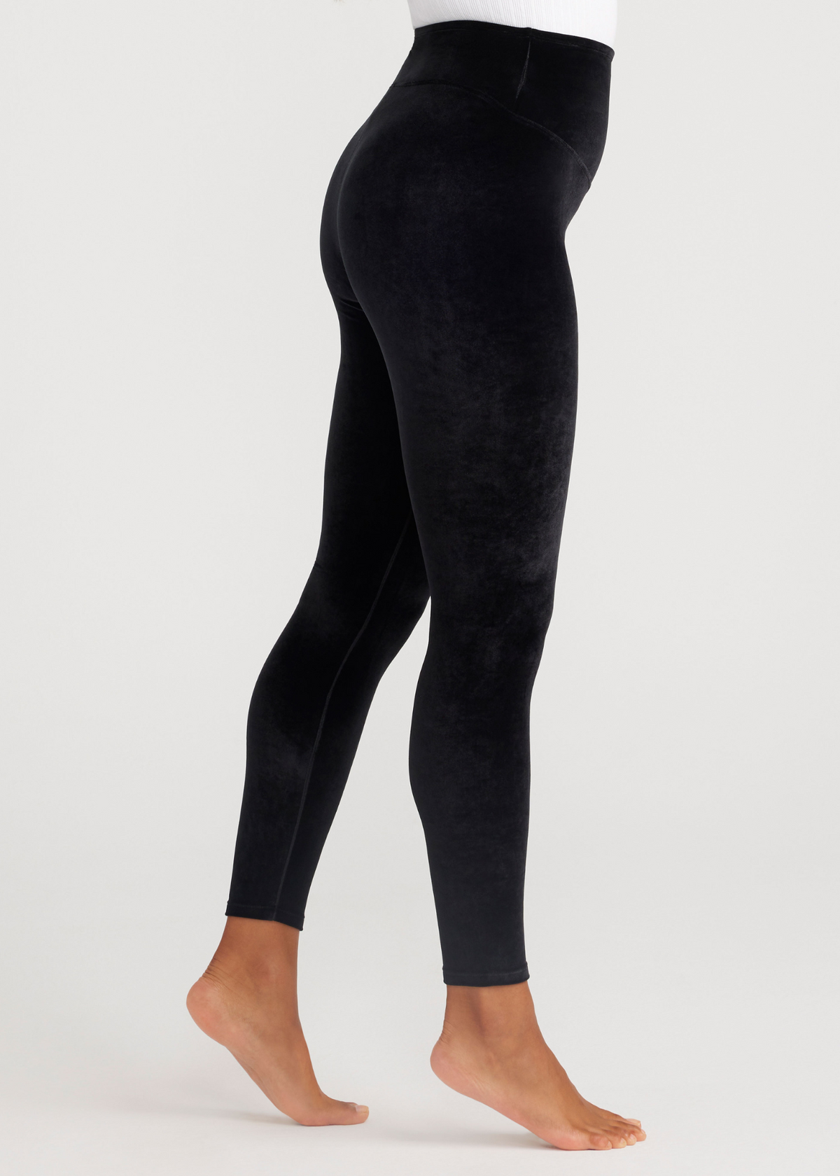 Velvet Shaping Legging from Yummie in Black  - 1