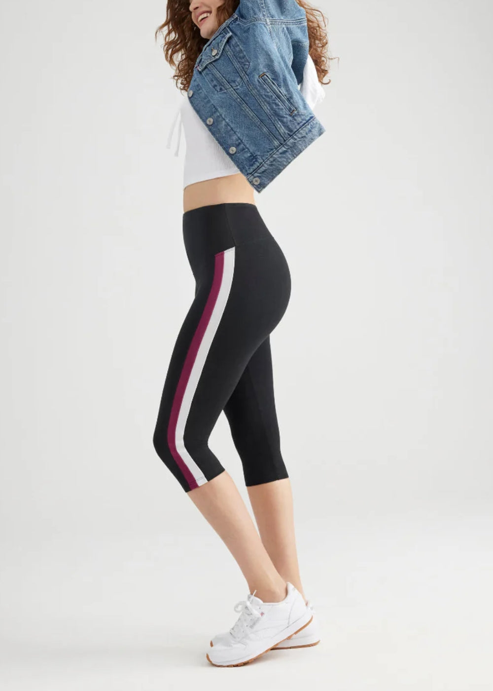 Talia Crop Capri Shaping Legging 360Sculpt™ Cotton Blackberry White Stripe