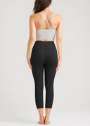 Black | 5' 8" | S | Sarah