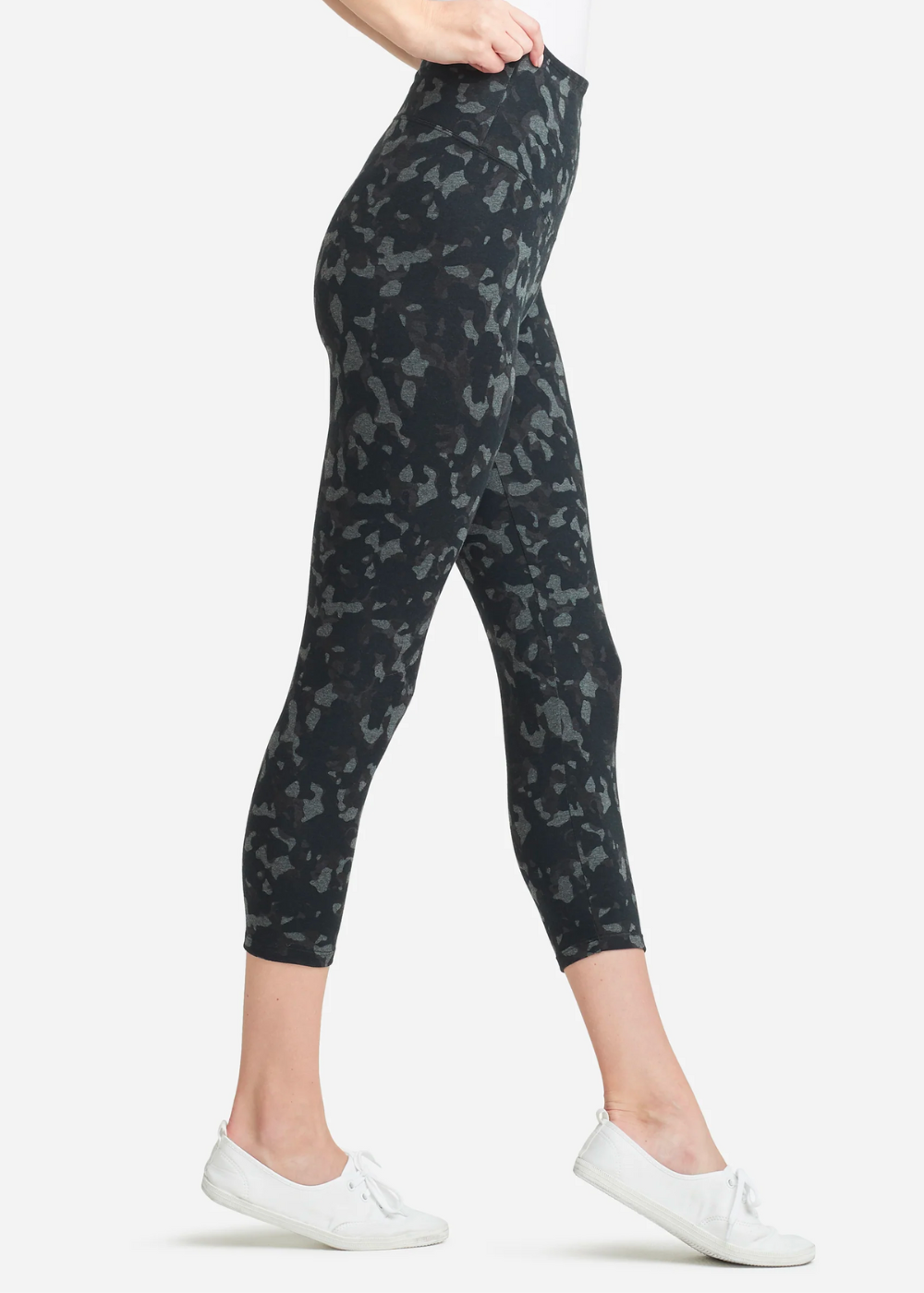 Gloria 7/8 Ankle Shaping Legging - Cotton Stretch from Yummie in Heather Charcoal Camo  - 1