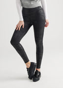 Black | in Black | S