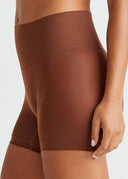 Copper Glow Ultralight Shapewear Short Waistband Detail - 5' 10.5" S/M | Yummie