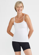 White | 5' 10” | S/M