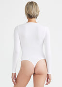 White | 5'10" | S/M | Chantal