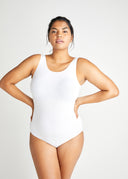 White | 5' 10" | 1X/2X | Ingrid