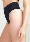 Black | 5' 10" | S/M