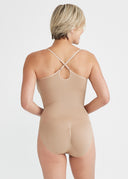 Almond | 5'10" | S/M