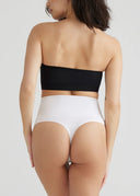 White | 5' 8" | S/M