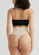 Nude | 5' 8" | S/M