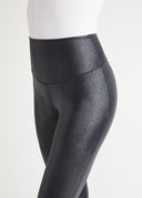 Black | 5'10 .5" | S